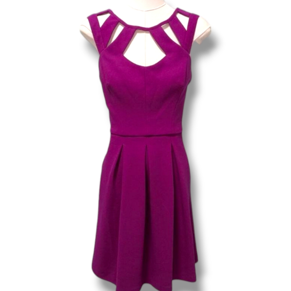 Betsey Johnson Textured Plum Purple Sleeveless A-Line Dress Women's Size 14